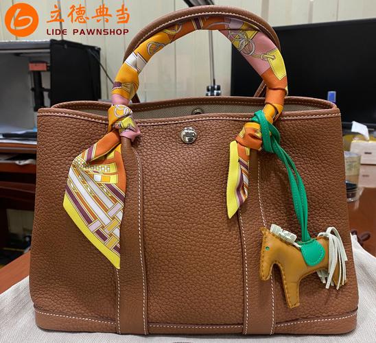 行当铺-专注二手奢侈品回收民品典当抵押-手表名包黄金钻石抵押典当